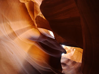 майката природа, Пещерата, Antelope canyon