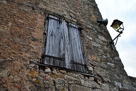 okno, Starý dům, kámen, fasáda, pouliční lampa, Kamenný dům, zeď
