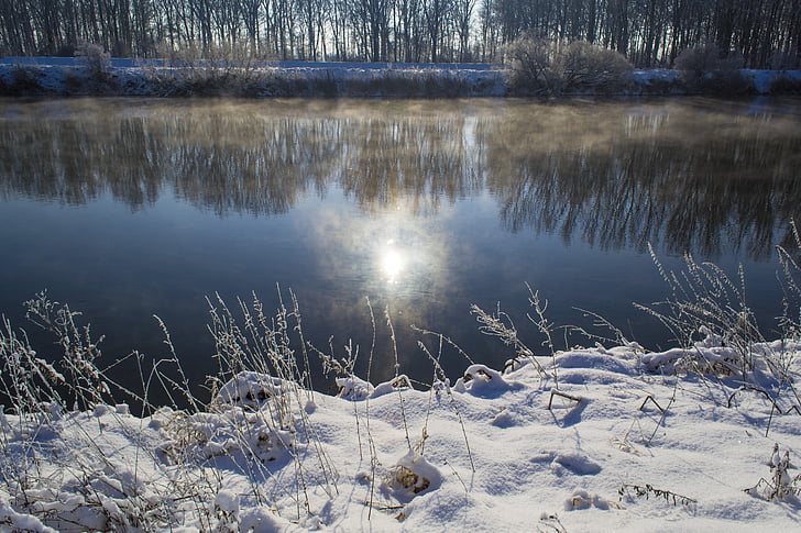 Дунай, туман, Река, Солнце, Зеркальное отображение, воды, снег