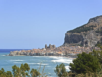 Cefalu, Sicilia, peisajul urban, linia de coastă, Marea Mediterană, port, Bay