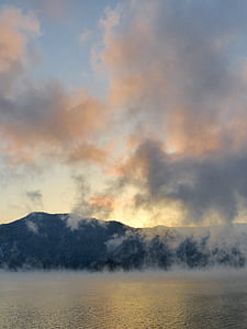 cuire à la vapeur, Canim lake, Colombie-Britannique, Canada, froide, météo, humeur