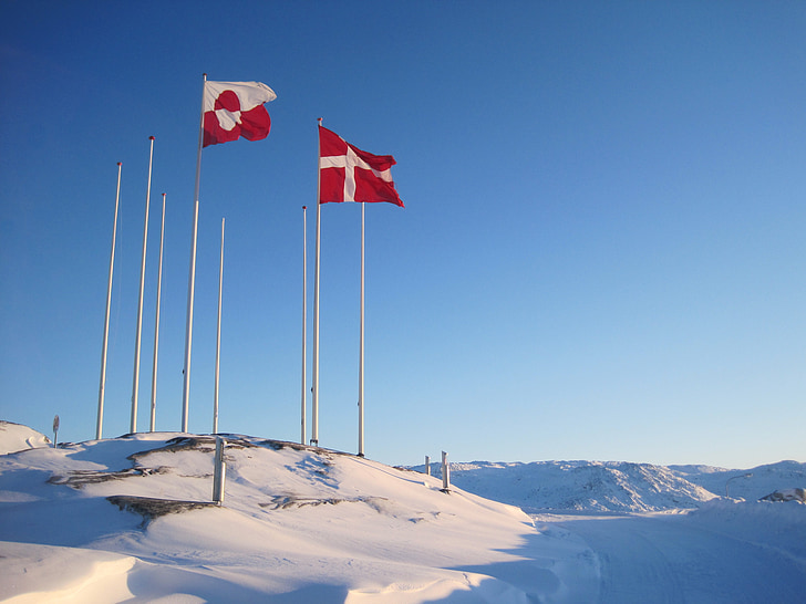 Grenlandia, Dania, flagi, krajowe, śnieg