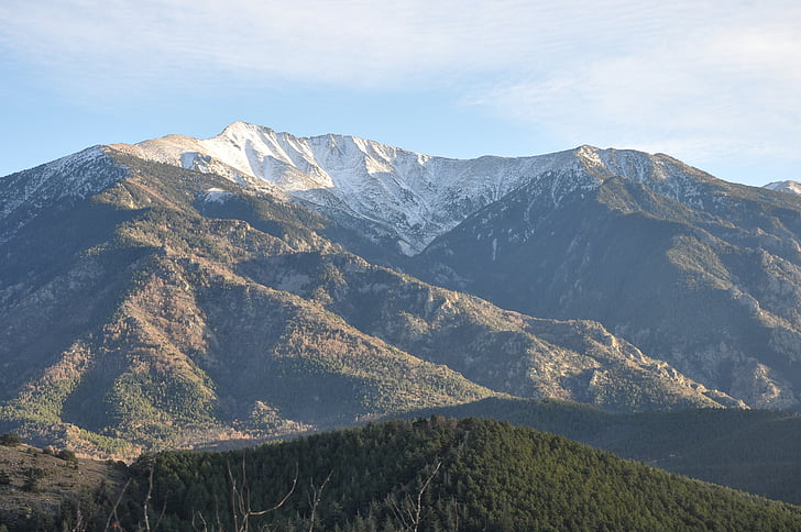 Canigou, Pyrénées, hory, krajina