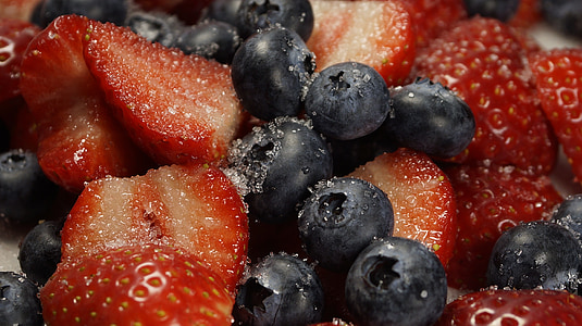 berries, strawberries, blueberries, sugar, red, blue, fruits