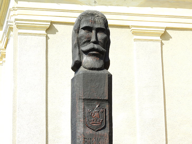 emlékmű, fa memorial, faragás, Magyarország, Bálint Török