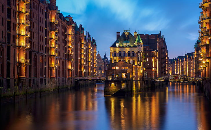 Fotografie, vesnice, uprostřed, řeka, vysoký, budovy, Architektura