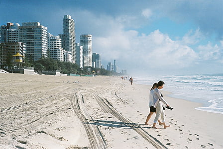 plaža, zgrada, otisci stopala, oceana, ljudi, pijesak, more