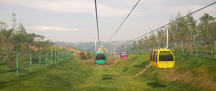 moutai, Renhuai, no1 de la route des vins, montagne, téléphérique aérien, transport, nature