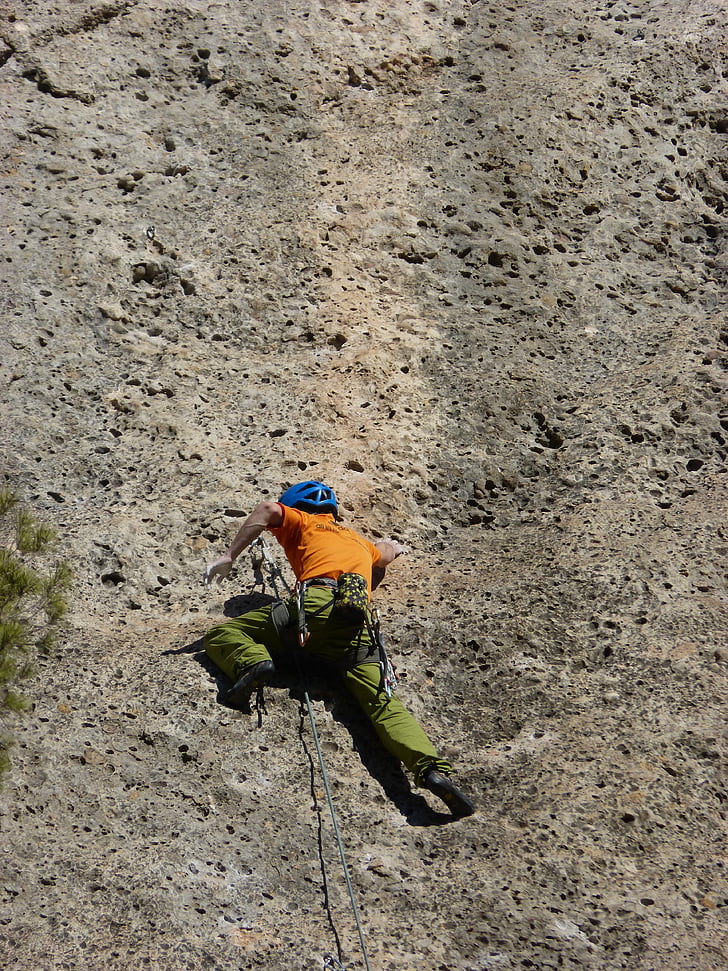 escalation, climber, rock, montsant, margalef, climbing equipment, harness