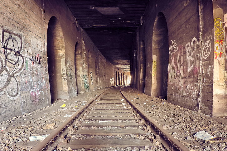загубени места, тунел, gleise, железопътните, железопътна линия, изглеждаше, железопътен тунел
