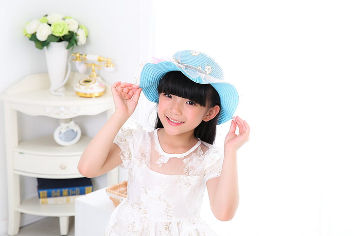 enfant, jeunes filles, Portrait, photo, robe blanche, chapeau, enchère