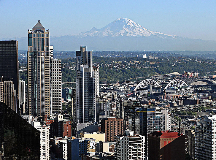 Seattle-ben, Mount rainier, Washington állam, festői, város, Skyline, felhőkarcoló