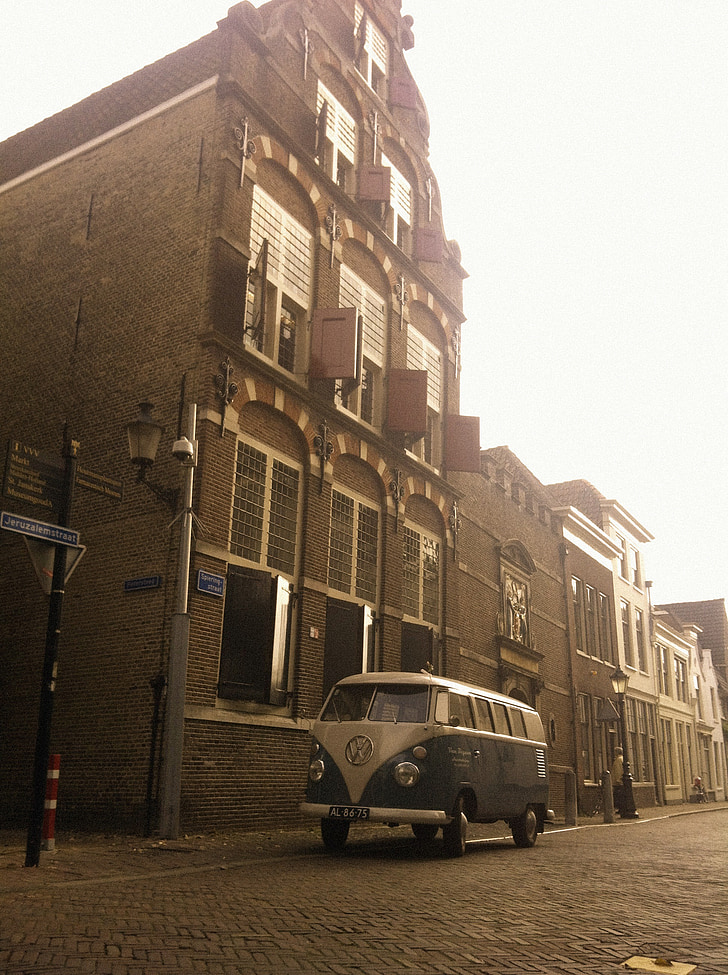 VW, Volkswagen, Gouda, arquitetura, edifício histórico, Países Baixos, Holandês