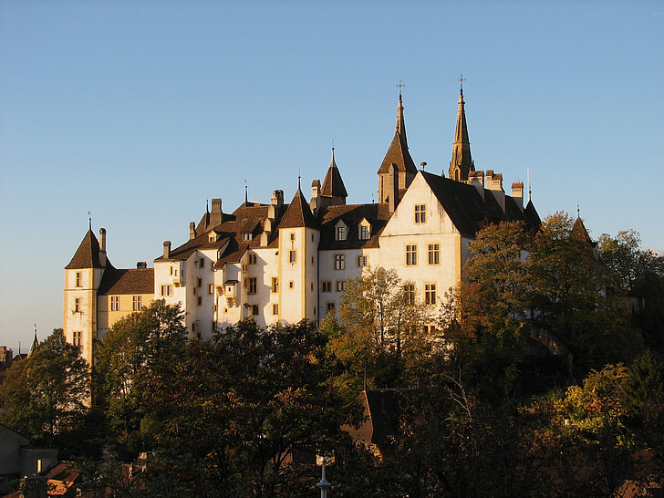 Elveţia, Castelul, clădiri, arhitectura, punct de reper, istoric, munte