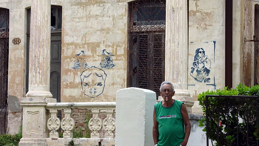 nghệ thuật đường phố, Graffiti, Street, đô thị, người đàn ông, điếu xì gà, Cuba