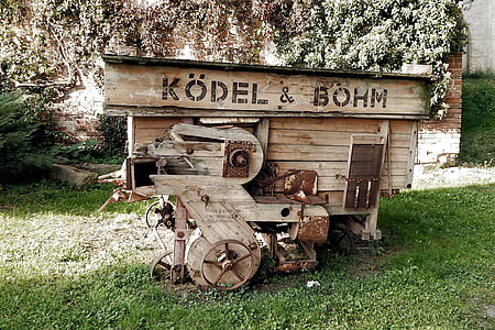 molino del grano para moler, desguace de la máquina, Trilladora de, Landtechnik, máquina agrícola, antiguo, históricamente