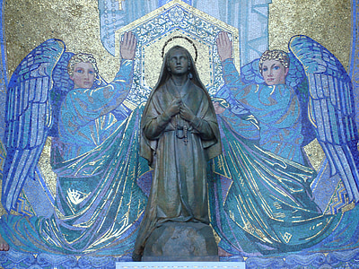 Lourdes, Maria, Sanctuary, tempat ziarah