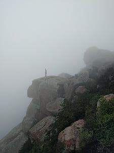 人, 立っています。, エッジ, 崖, 曇り, 大人, 霧