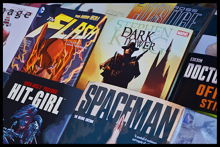 Komiksy, książki, superbohaterów, mrocznej wieży