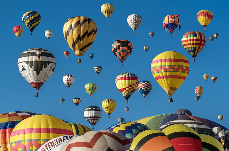 asorti, krāsa, karstā, gaisa, baloni, lidojumu, karstā gaisa balons