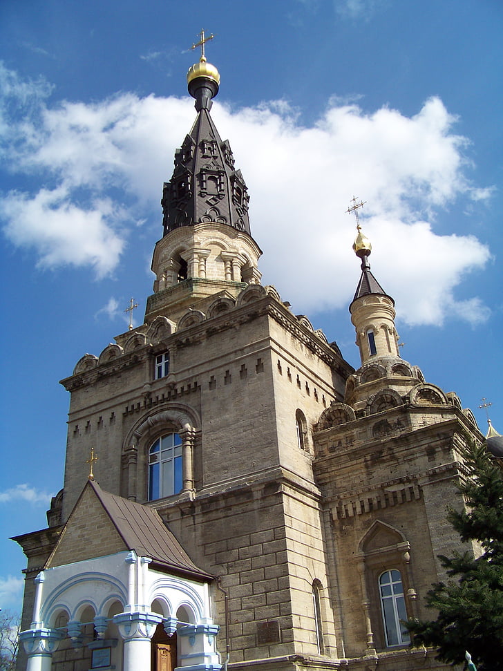 Temple, Nikolaev, kirke