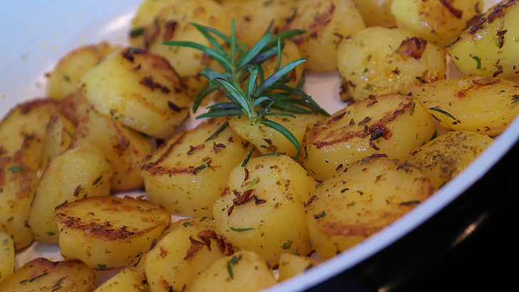 aardappelen, gebakken aardappelen, eten, heerlijke, groenten, rozemarijn, seizoen