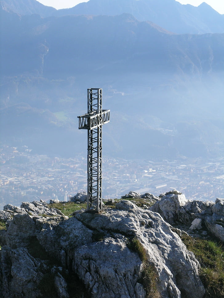 Mount moregallo, Cross, Italien, topp