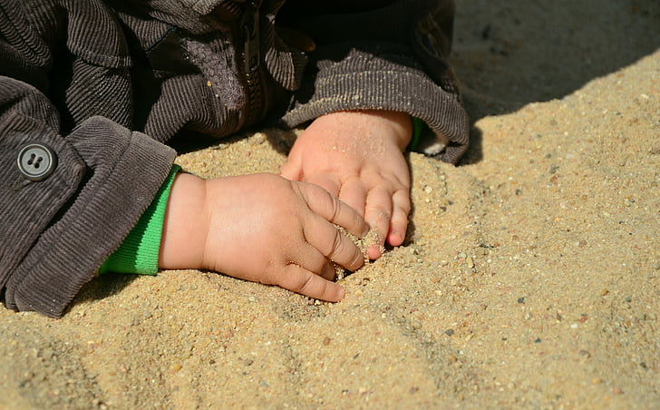 rankas, vaikų rankose, smėlio, jaustis, žmogaus, vasaros, šiltas