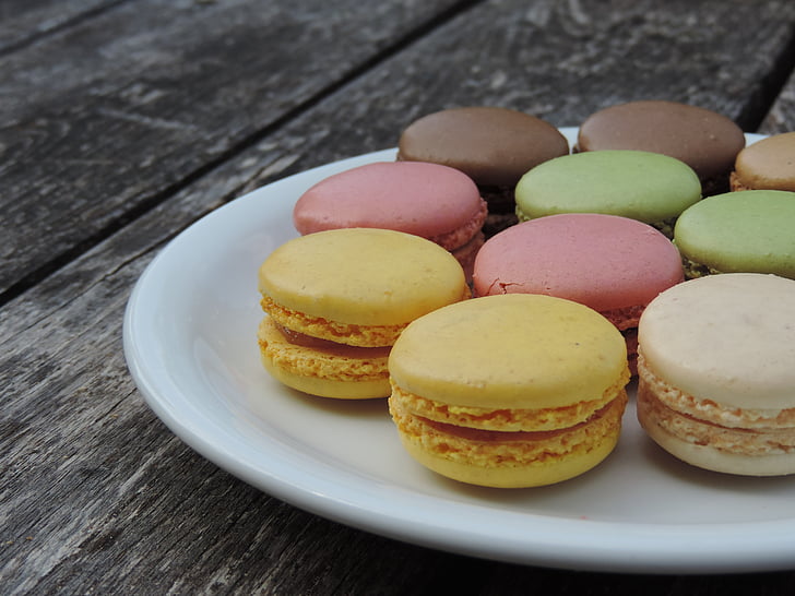 macarons, france, color, plate, wooden table, yellow, pink