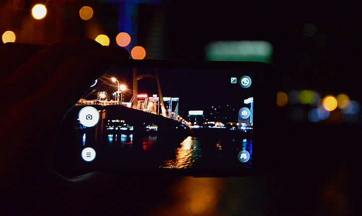 mòbil, el visor, vista nocturna, ciutat, fora de focus, petit fresc, nit