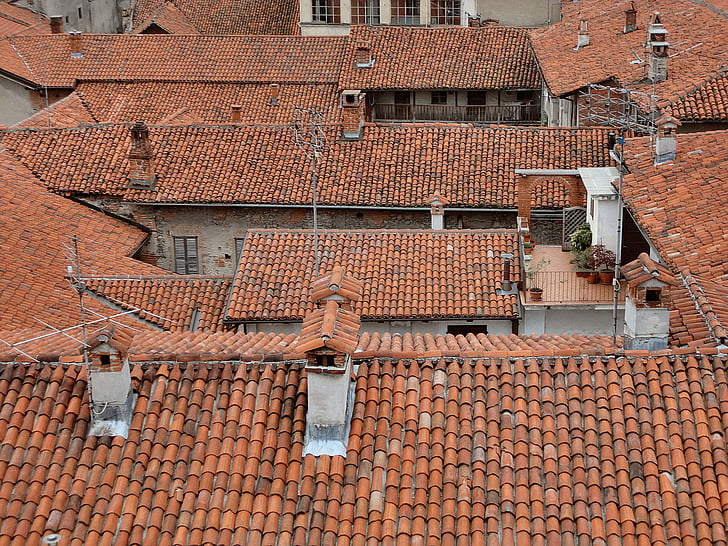 cubiertas, casas, azulejo de, país, casco antiguo, Piemonte, centro histórico