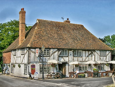the red lion, hernhill, england, pub, restaurant, inn, architecture