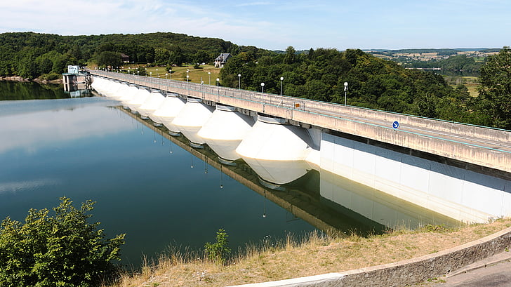 Dam, pannecière, vedelikupeetus, Nièvre, järve veehoidla, Morvan, Burgundia