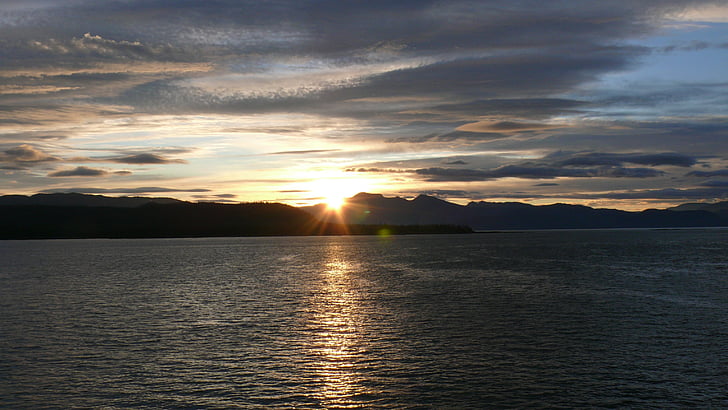 Aljaška, USA, západ slnka