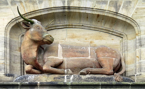 okse, skulptur, Bamberg, Slakteriet, dyr figur, figur, fasade