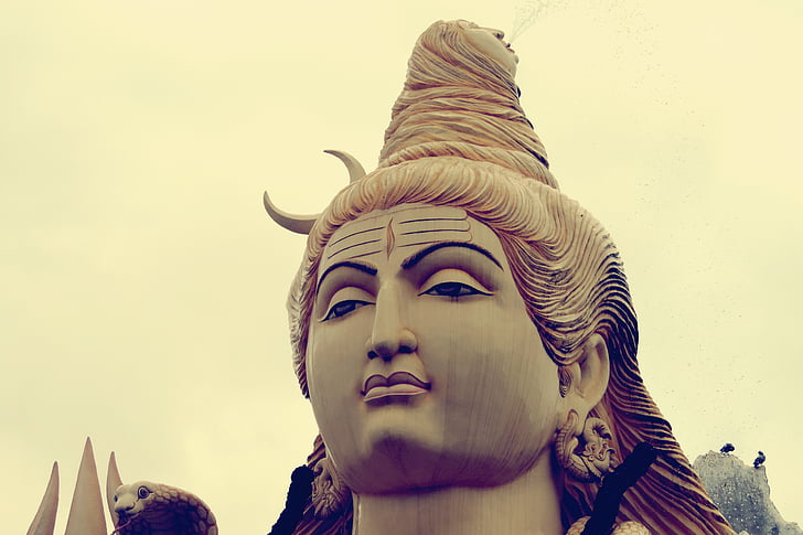 Gud, Shiva, statuen