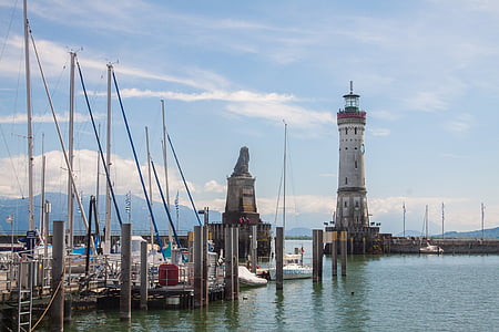 Lindau, Lac de constance, port, phare, entrée du port, bateau nautique, célèbre place