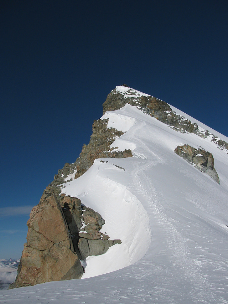 allalinhorn, dört bin, hohlaubgrat ridge, Doğu ridge, İsviçre Alpleri, Alp, serisi 4000