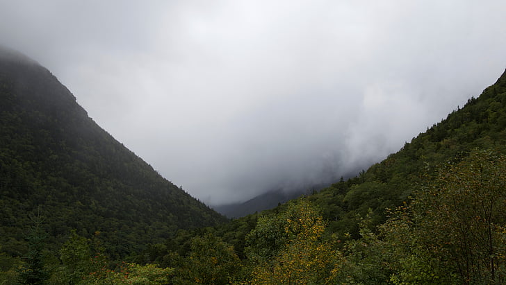 облака, туман, горы, Природа, живописные, деревья, Гора