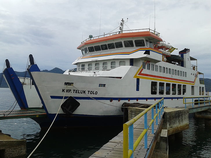 traghetto, kolonodale, Elbert, Bandau, Sulawesi, mezzo di trasporto marittimo, Porto