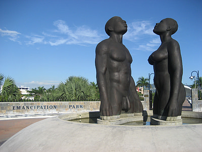 Statue, Mann, Frau, nackt, Erotik, Liebe, Emanzipation-park