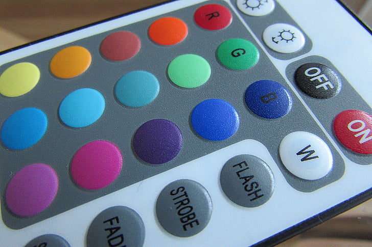 control remoto, botones, uso de parte, colorido