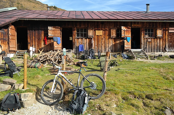 bici di montagna, bici, tour in mountain bike, giro in bicicletta, ruota, pausa, resto