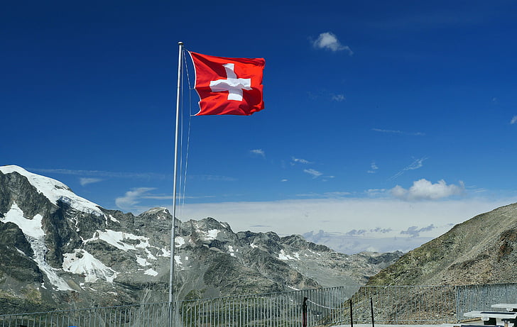 Sveits, nasjonalflagg, Graubünden, Engadin, alpint, fjell, Bernina
