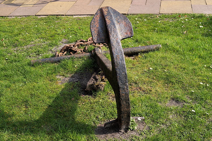anchor, metal, front yard, ornament, rusty