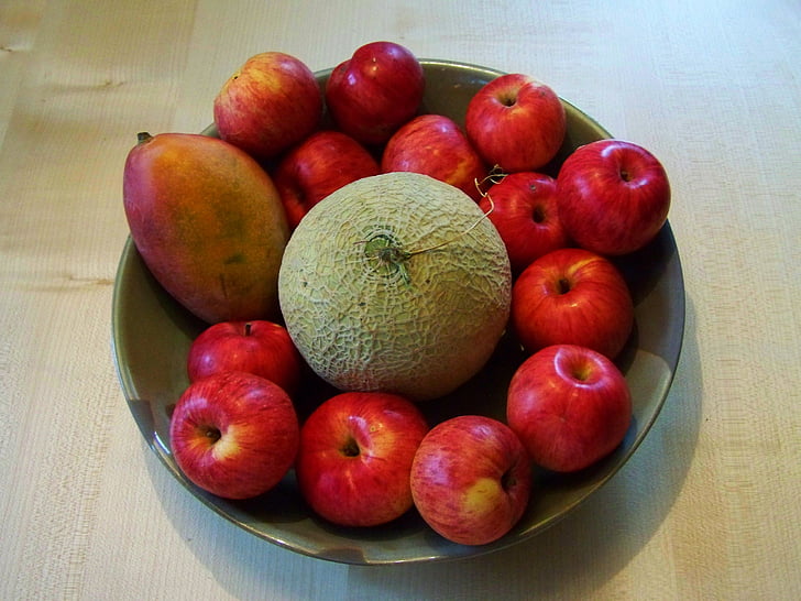 과일 보 울, 빨간 사과, 혼합된 과일