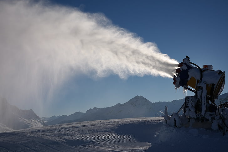snežni topovi, sneg, sneg, zaradi česar sistem, snežni topovi, izdelava umetnega snega, smučanje, smučarske proge