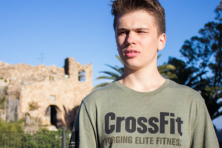CrossFit, atletas de elite de forjamento, adolescente