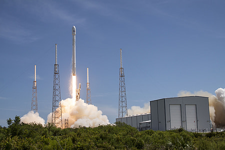 изстрелването на ракета, SpaceX, повдигане, стартиране, пламъци, задвижване, пространство