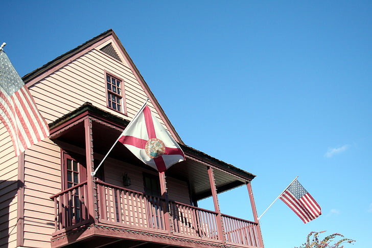 πατριωτικό, σημαίες, Αμερικανική, πανό, μπαλκόνι, θυελλώδεις, ομόσπονδη σημαία